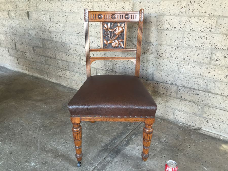 Antique Carved Wood Chair [Photo 10]