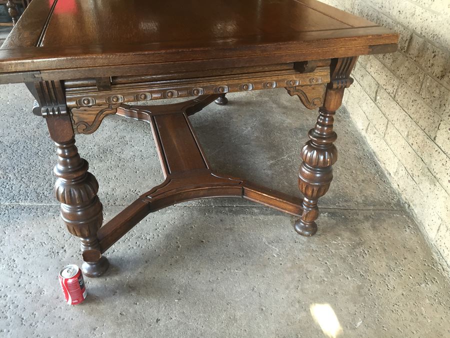 Large Antique Table With Built In Leaves And Six Chairs [Photo 8]