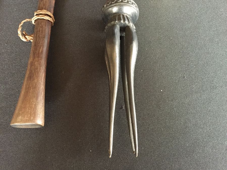 Collection Of Reproduction Headhunter Tribal Tools [Photo 12]