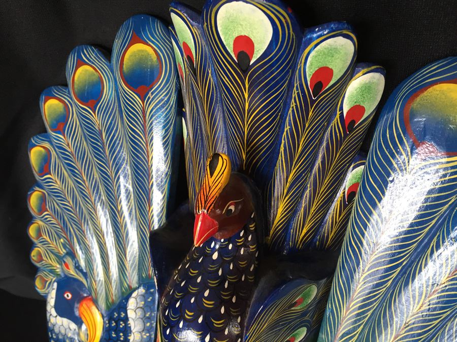 Wooden Carved Hand Painted Peacock Mask [Photo 3]