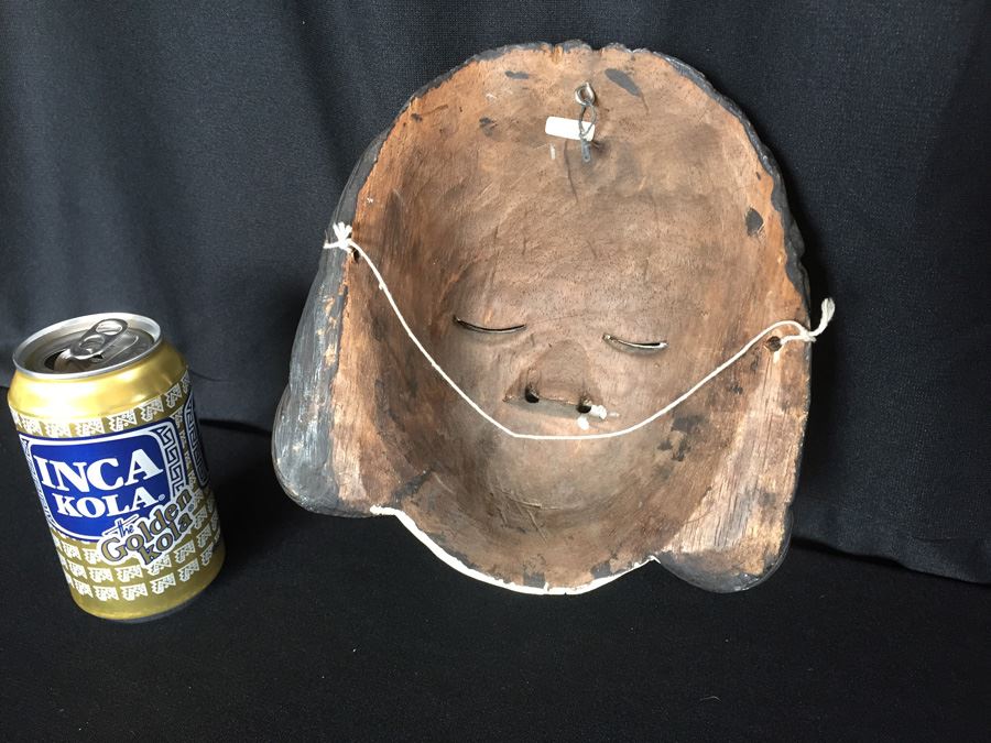 Hand Painted Hand Carved Balinese Woman Mask [Photo 8]