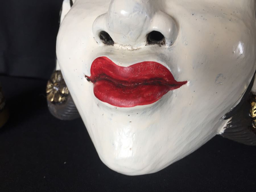 Hand Painted Hand Carved Balinese Woman Mask [Photo 7]