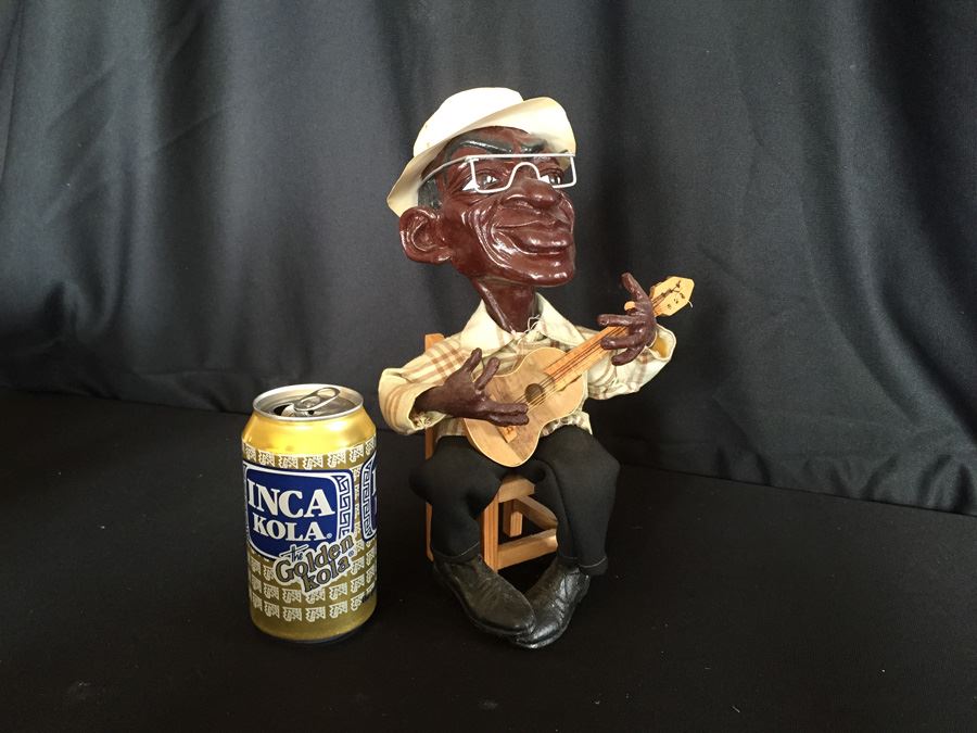 Buena Vista Social Club Collectible Figure [Photo 7]