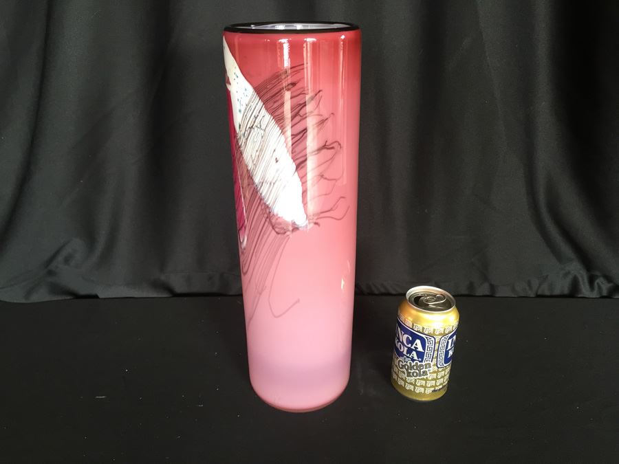 Large Pink Art Glass Vase [Photo 10]