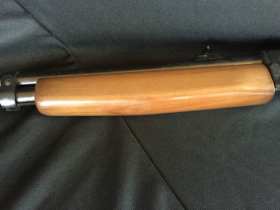 Crosman Model 1 .22 Caliber Air Gun Coleman Company In Excellent Condition [Photo 6]