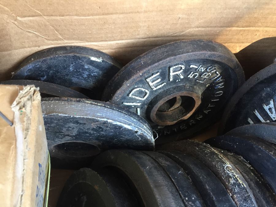 Large Set Of Weider International Barbell Weights