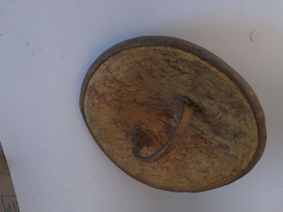 Small Primitive Shield [Photo 5]