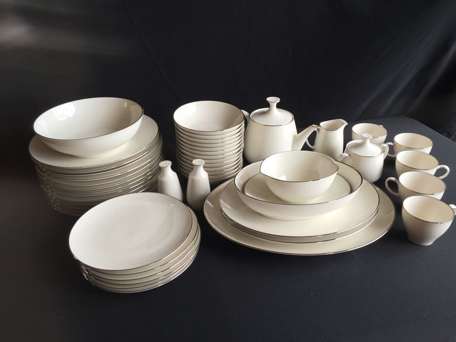 Large Set Of Noritake Ivory China Lorelei [Photo 7]