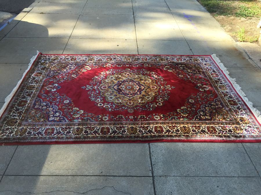 Synthetic Oriental Style Area Rug [Photo 2]