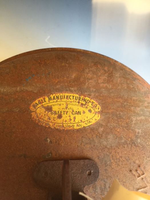 Old Metal Gas Can [Photo 4]