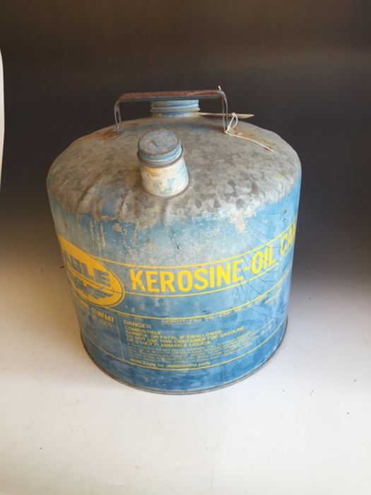 Old Metal Gas Can [Photo 1]
