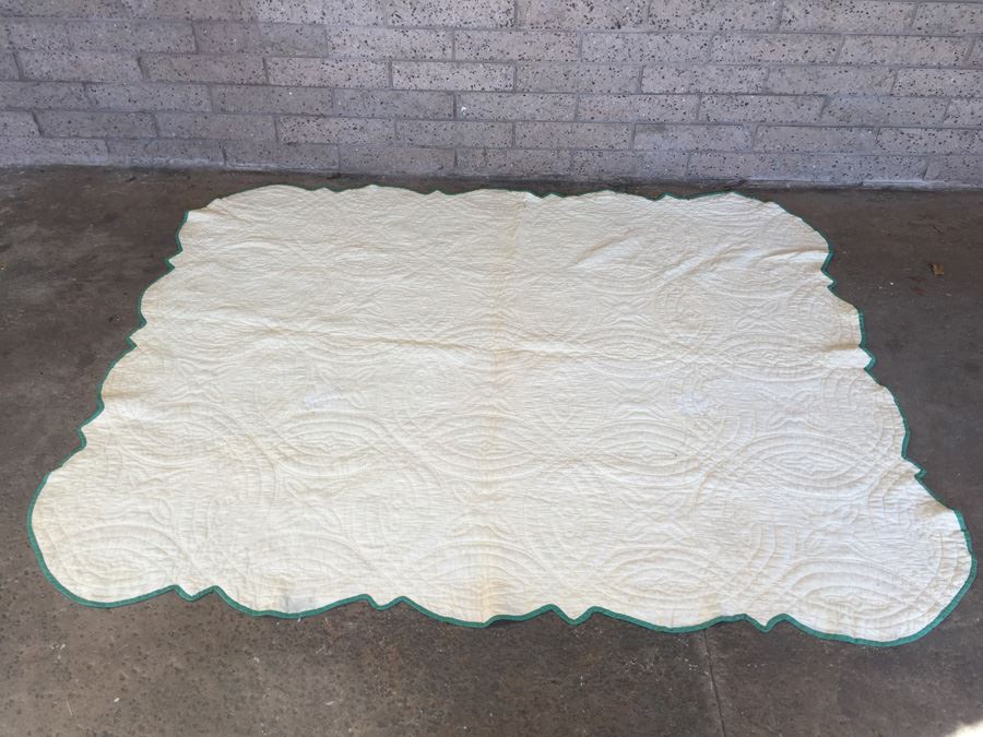 Vintage Quilt [Photo 9]