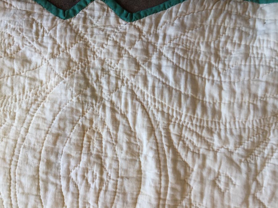Vintage Quilt [Photo 12]