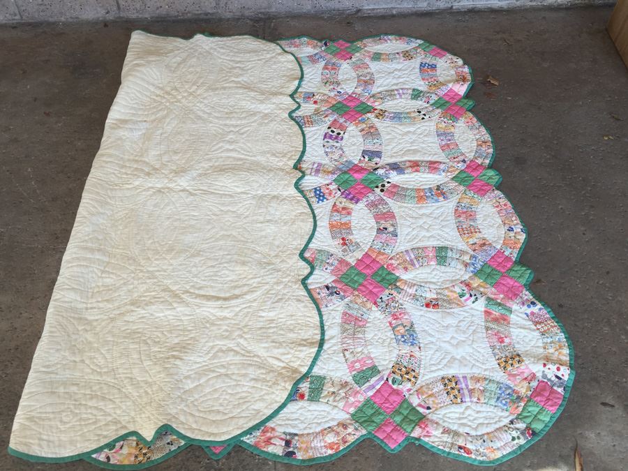 Vintage Quilt [Photo 3]