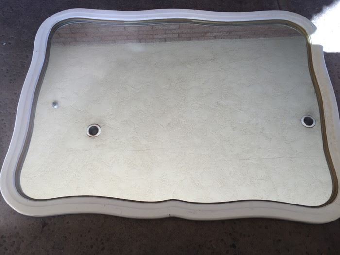 White And Gold Mirror [Photo 5]