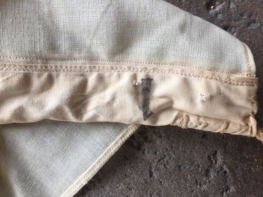 Large Ship Vessel Signal Flag (Represents The Number One) [Photo 5]