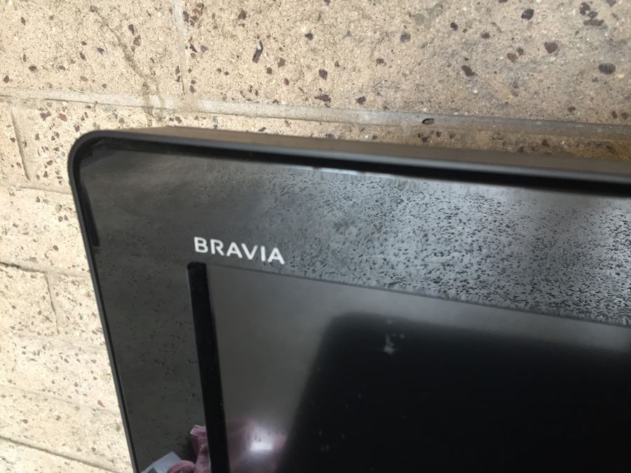 Sony Bravia M-Series KDL-26M4000 26-Inch 720p LCD HDTV [Photo 5]