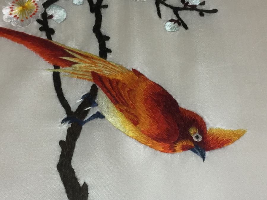 Pair Of Vintage Framed Chinese Silk Embroideries Hand Made [Photo 16]