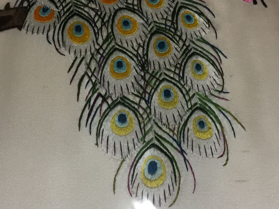 Pair Of Vintage Framed Chinese Silk Embroideries Hand Made [Photo 7]