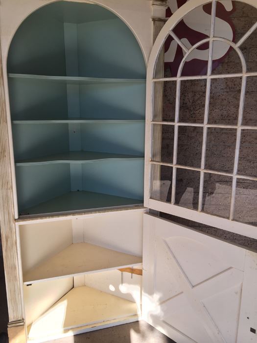 White And Gold Corner Cabinet [Photo 2]