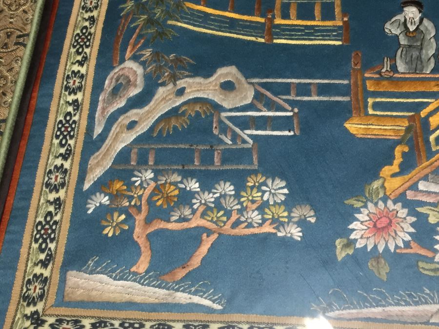 Framed Asian Silk Embroidery [Photo 6]