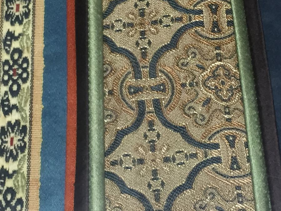 Framed Asian Silk Embroidery [Photo 5]