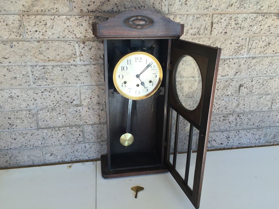 Regulator Clock [Photo 2]