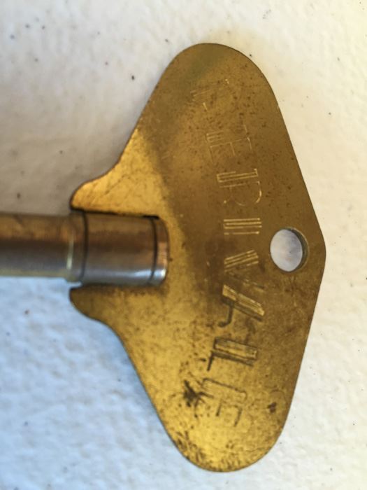 Regulator Clock [Photo 18]