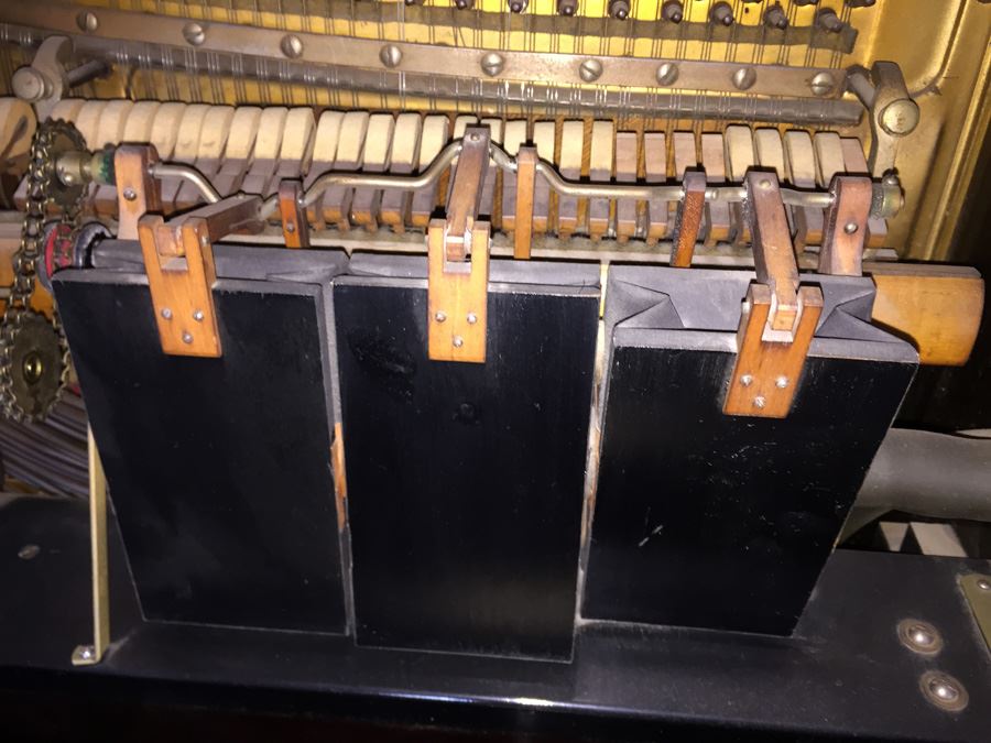 Working Antique Aeolian Player Piano [Photo 25]