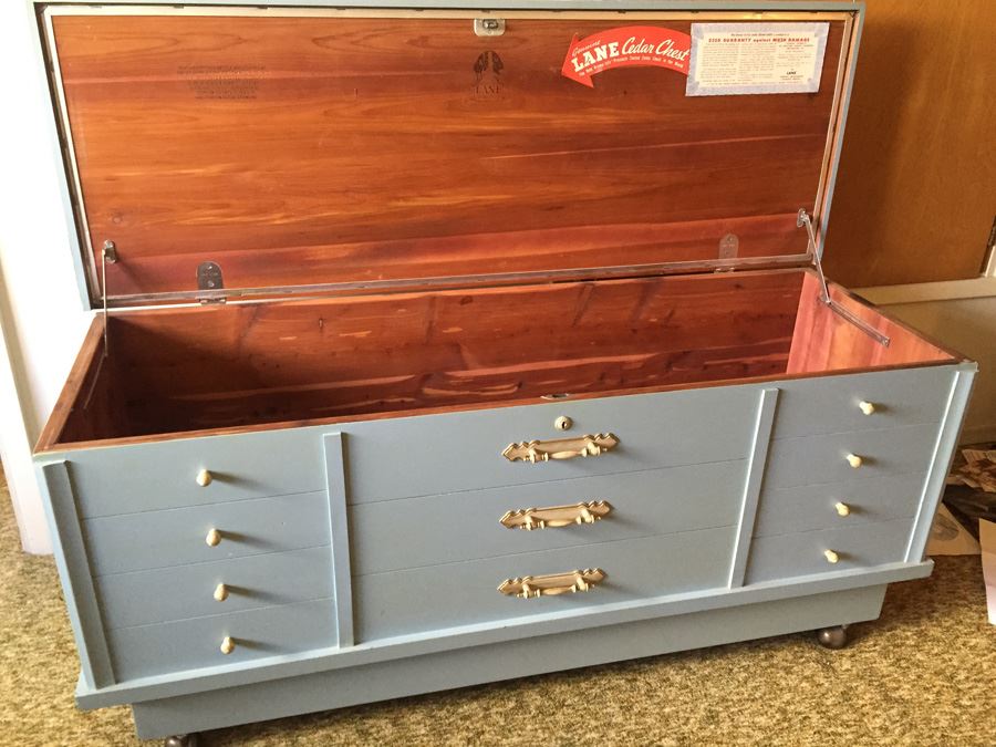 Blue Painted LANE Cedar Chest [Photo 12]