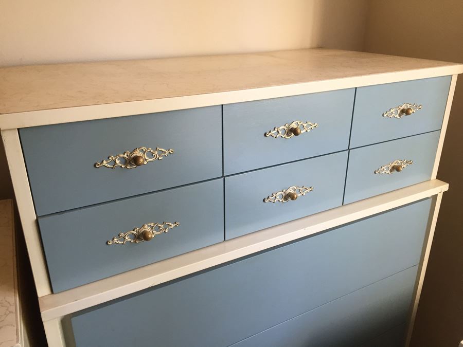 4-Piece Mid-Century Modern Blue Painted Bedroom Set [Photo 7]