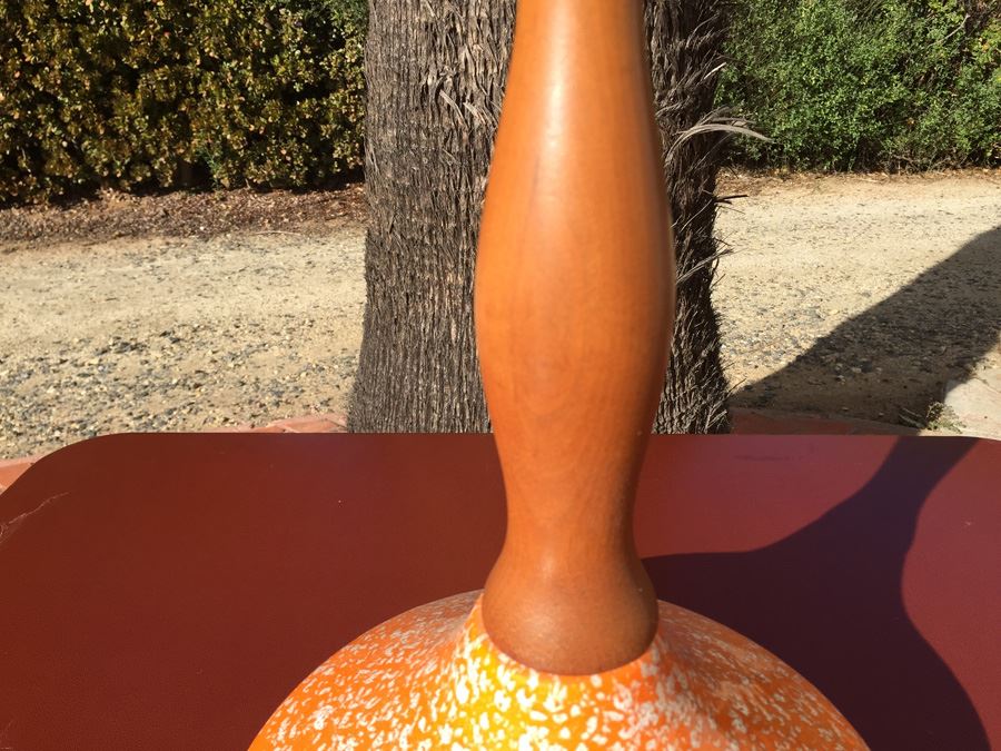 Mid-century Modern Orange Lamp [Photo 4]
