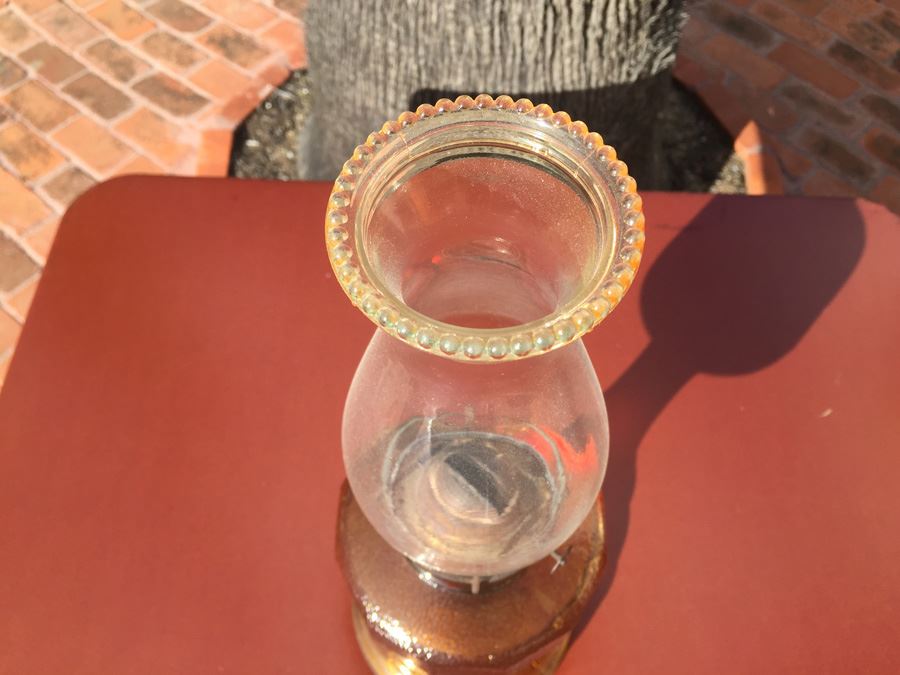 Amber Kerosene Lamp With Glass Chimney [Photo 6]