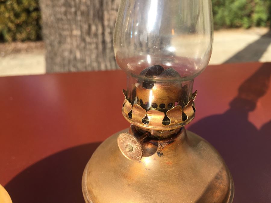 Copper Kerosen Lamp With Glass Chimney And Copper Shade [Photo 6]