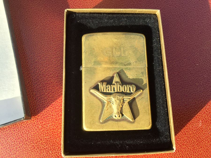 Collectible Brass Marlboro Zippo Lighter Lifetime Warranty [Photo 4]