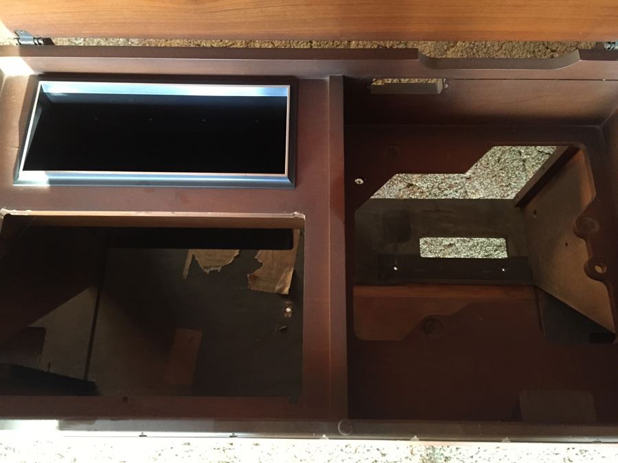 Mid-Century Stereo Console Cabinet Gutted Credenza [Photo 10]