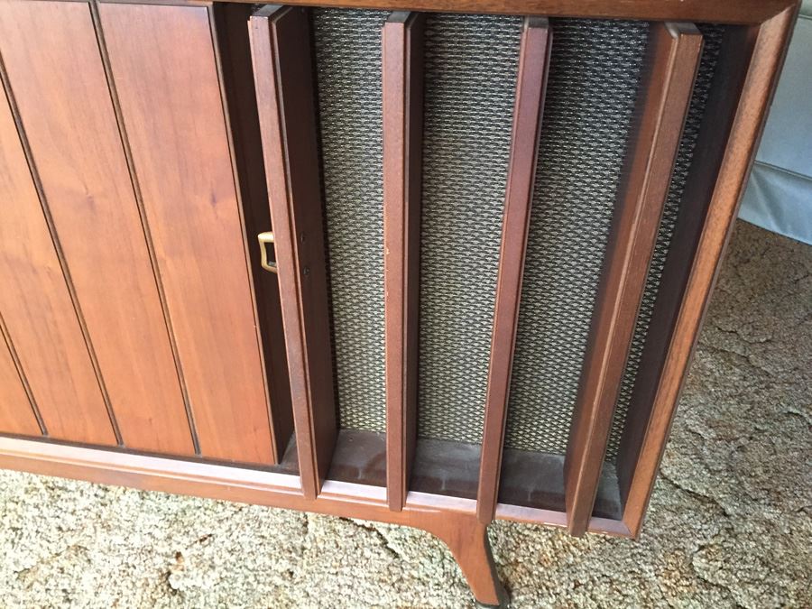 Mid-Century Stereo Console Cabinet Gutted Credenza [Photo 8]