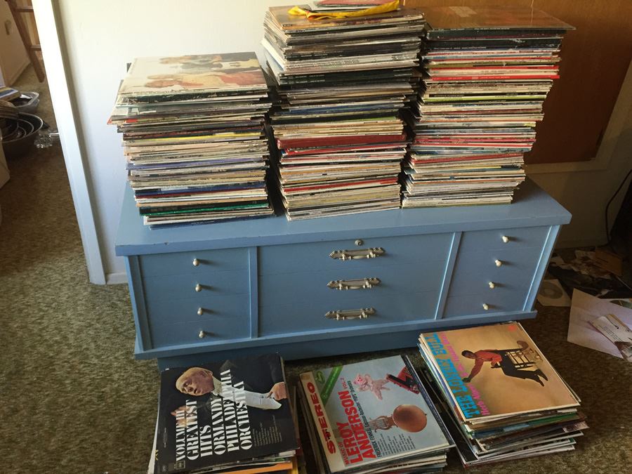Huge LP 33 Vinyl Record Lot (Does Not Include Chest) [Photo 13]
