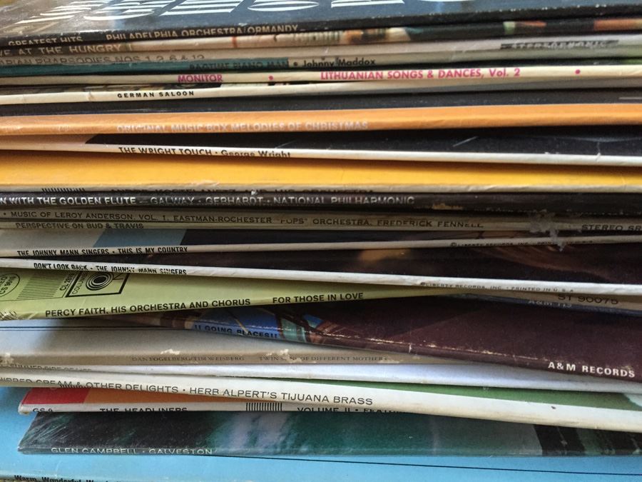 Huge LP 33 Vinyl Record Lot (Does Not Include Chest) [Photo 11]