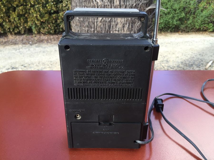 General Electric TV Radio [Photo 6]