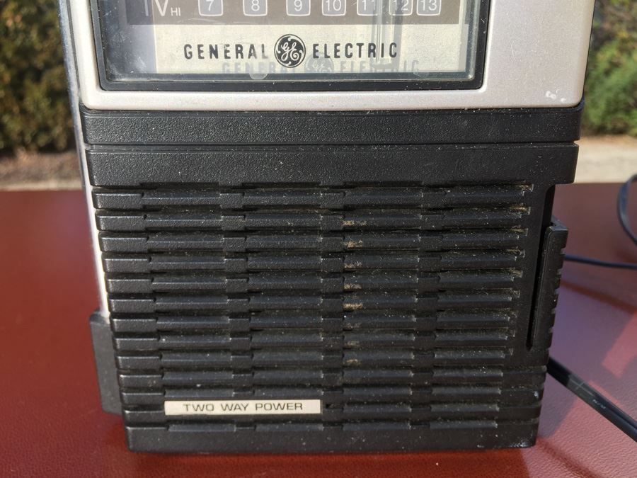 General Electric TV Radio [Photo 3]