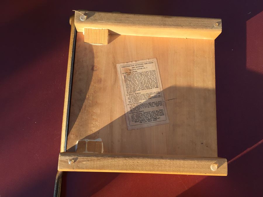 Vintage Wood Metal Ingento No. 4 Paper Cutter 12' x 12' [Photo 9]