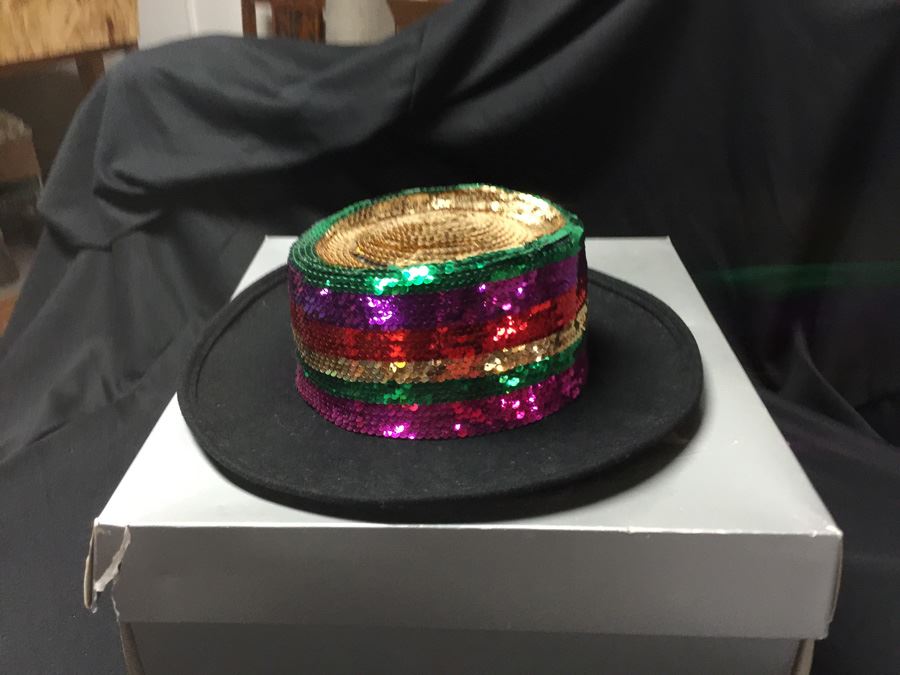 100% Wool Sequin Hat With Box [Photo 4]