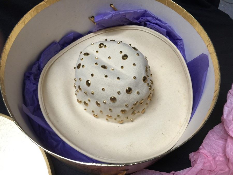 Vintage Marche Hat With Box [Photo 2]