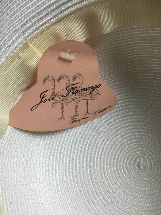 Vintage White Joli Flamingo Hat [Photo 3]