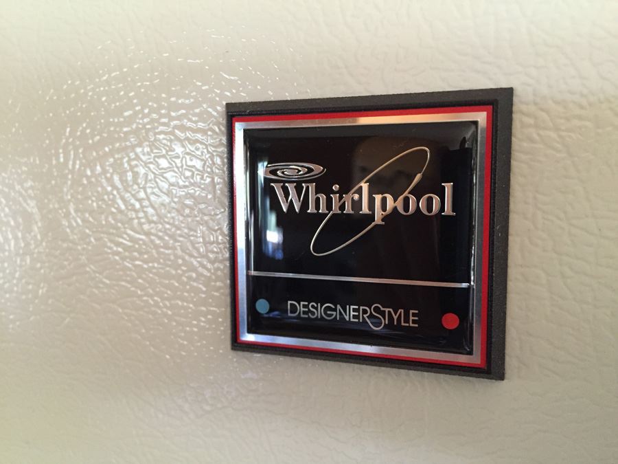 Very Clean Whirlpool Designer Style Fridge Refrigerator White Top Freezer [Photo 3]