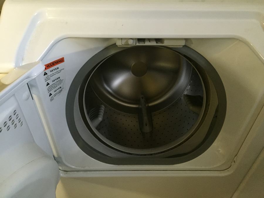 Maytag White Neptune Washing Machine Excellent Condition