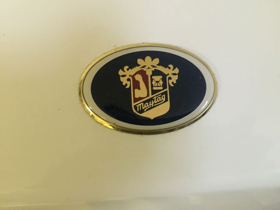 Maytag White Neptune Washing Machine Excellent Condition [Photo 4]