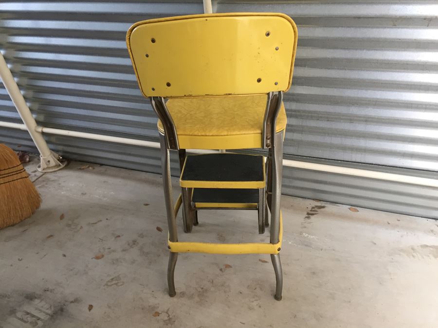 Vintage 1950's Metaloid Step Stool Chair [Photo 4]