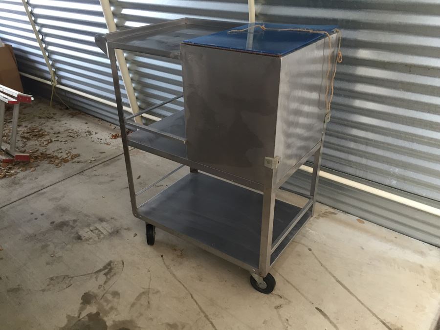 Lakeside 50 lb. Stainless Steel Ice Cart Retails For $1,000